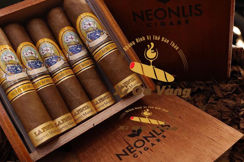 Neonlis là thương hiệu xì gà của Việt Nam
