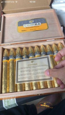 xì gà dát vàng cao cấp Cohiba Piramides