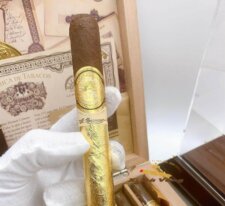 Đánh giá H Upmann 175th