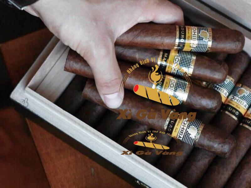 Giá một điếu xì gà Cuba phụ thuộc vào dòng xì gà bạn chọn