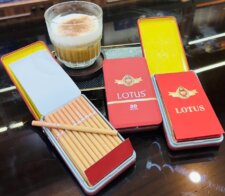 Cigar Lotus loại 30 điếu