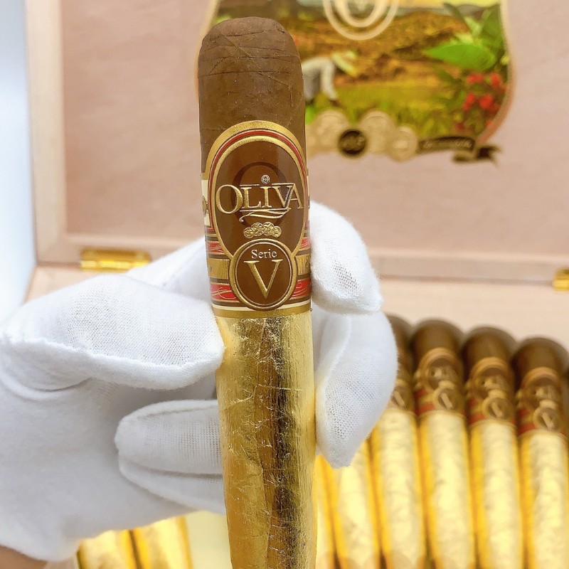 cau-truc-oliva-serie-v-135th-dat-vang Cấu trúc đặc biệt của Oliva Series V 135th dát vàng