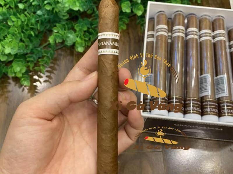 danh-gia-huong-vi Guantanamera Cristales là điếu xì gà dễ hút