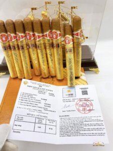 Mua xì gà dát vàng Punch 48