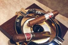 Gạt tàn Cohiba 4 điếu LB-043 có giá phải chăng