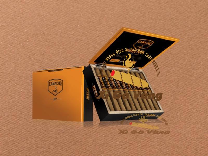 xuat-xu-cua-xi-ga Camacho Connecticut Boxpressed Tubos Toro hộp 20 điếu của thương hiệu Camacho