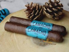 Sản phẩm có hương vị của Hoa, da, tiêu và trái cây họ cam quýt