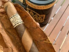 Mức giá bán của dòng Leaf by Oscar Limited Editon 2018