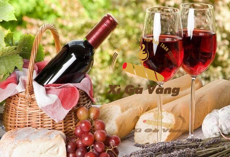 Trải qua hàng nghìn năm, rượu vang đã trở nên phổ biến khắp thế giới
