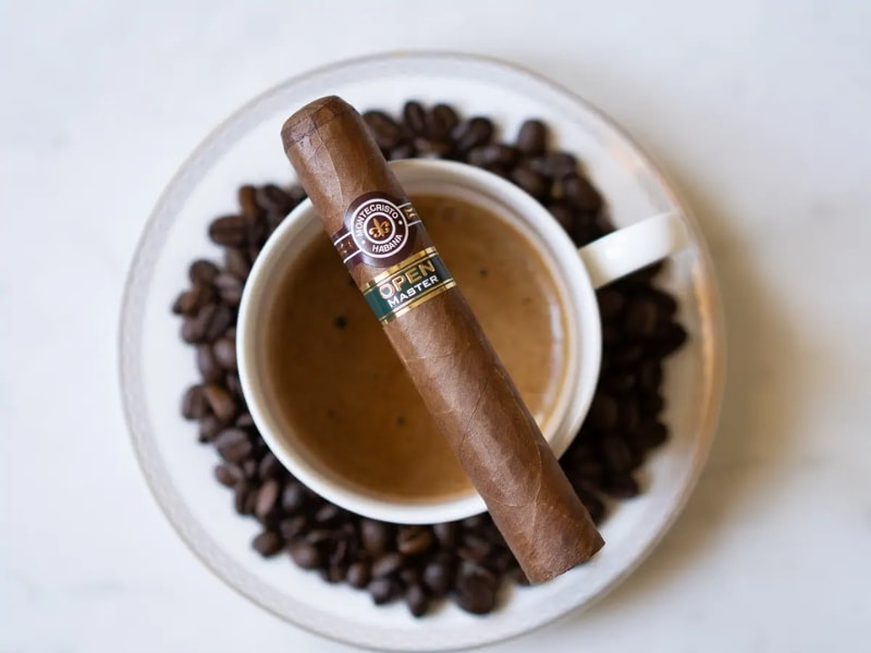 Danh-gia-huong-vi-cua-Xi-ga-Montecristo-Open-Master Đánh giá hương vị của Montecristo Open Master