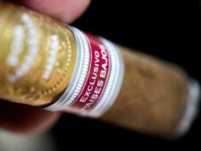 Đánh giá hương vị của Por Larranaga Gran Robusto Paises Bajos