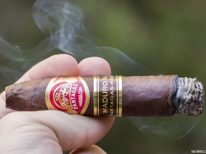 Danh-gia-huong-vi-cua-Xi-ga-partagas-Maduro-No.2 Đánh giá hương vị của xì gà Partagas Maduro No.2