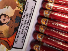 Giá của xì gà Bolivar Tubos No.2