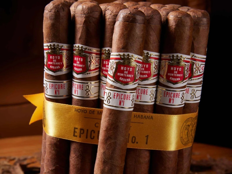 Gia-ca-cua-Xi-ga-Hoyo-de-Monterrey-Epicure-No.1 Giá của Hoyo de Monterrey Epicure No.1