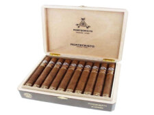 Giá của Montecristo Linea 1935 Leyenda
