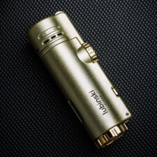 Bật lửa khò cigar Lubinski rất tiện lợi khi sử dụng