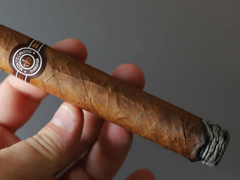 huong-vi-xi-ga-montecristo-no2 Đánh giá hương vị của Montecristo No.2