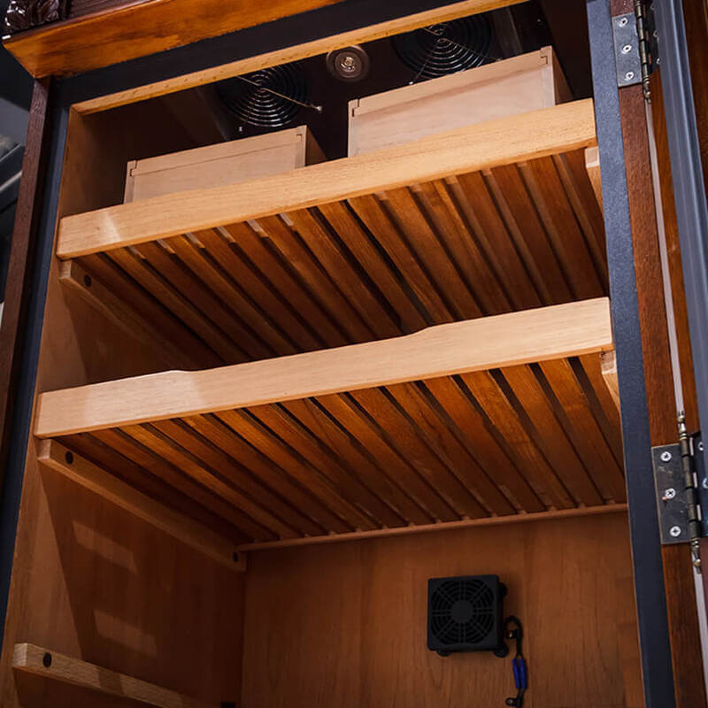 mua-tu-xi-ga-lubinski-lb-180-a Xì Gà Vàng là địa chỉ cung cấp sản phẩm tủ bảo quản Lubinski chính hãng