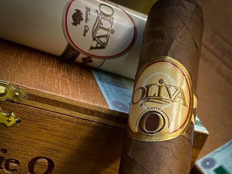 hop-cigar-oliva-serie-o-toro-tubos xì gà oliva serie o tubos nguyên hộp