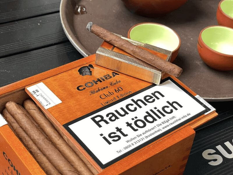 Lien-he-xi-ga-vang-de-duoc-mua-san-pham-tot-nhat Liên hệ Xì gà Vàng để được sản phẩm tốt nhẩt