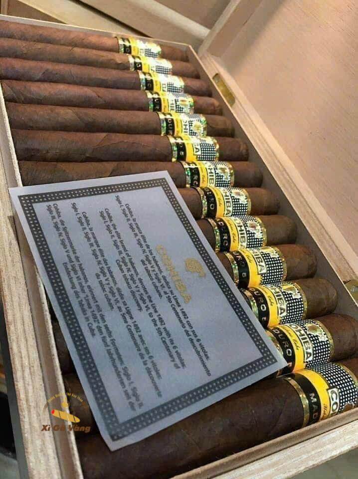 ben-trong-cohiba-maduro-5-hop-25-dieu Sản phẩm Xì gà Cohiba Maduro 5 hộp gỗ 25 điếu